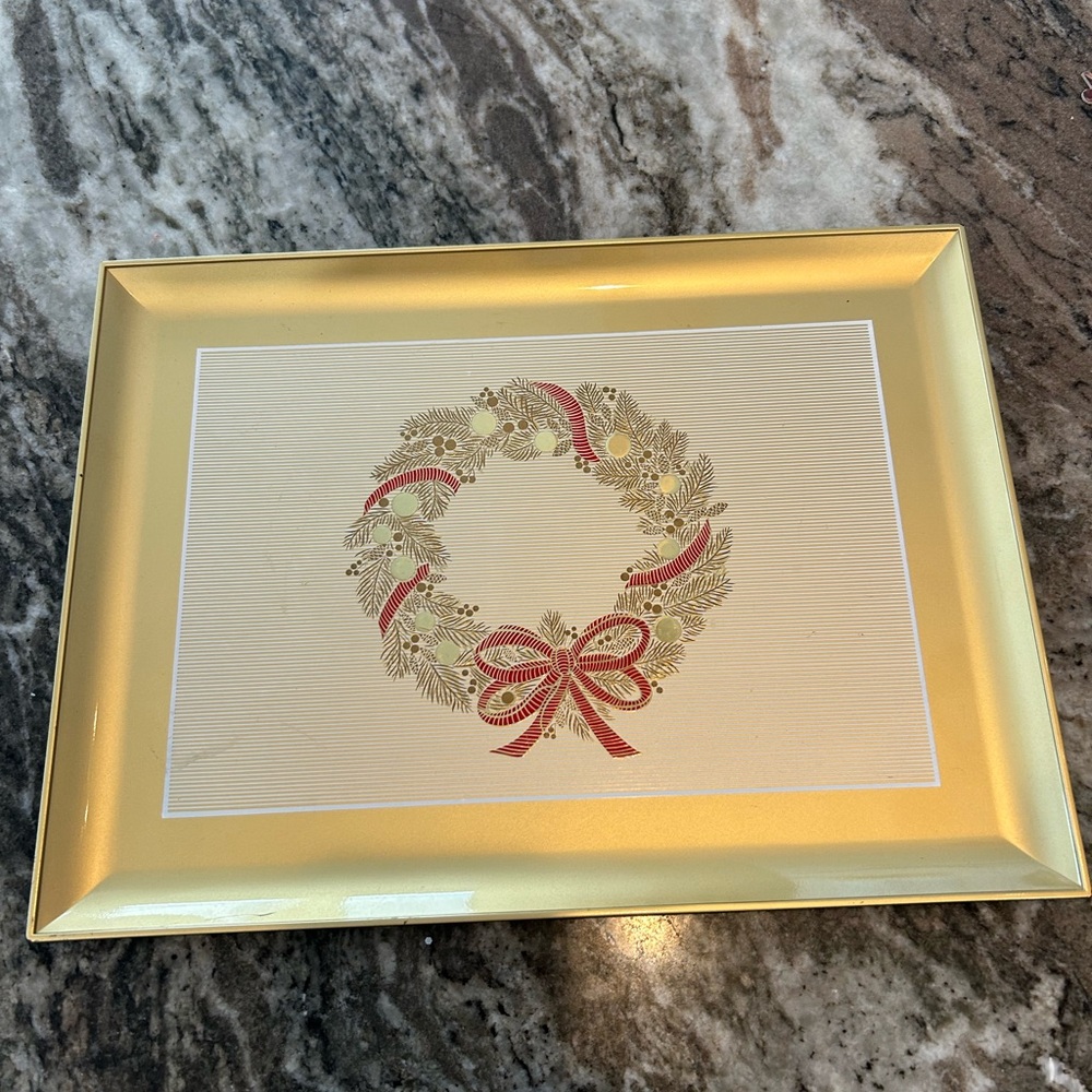 VINTAGE Japan Otagiri Gold Tray with Christmas Wreath has wear but GUC